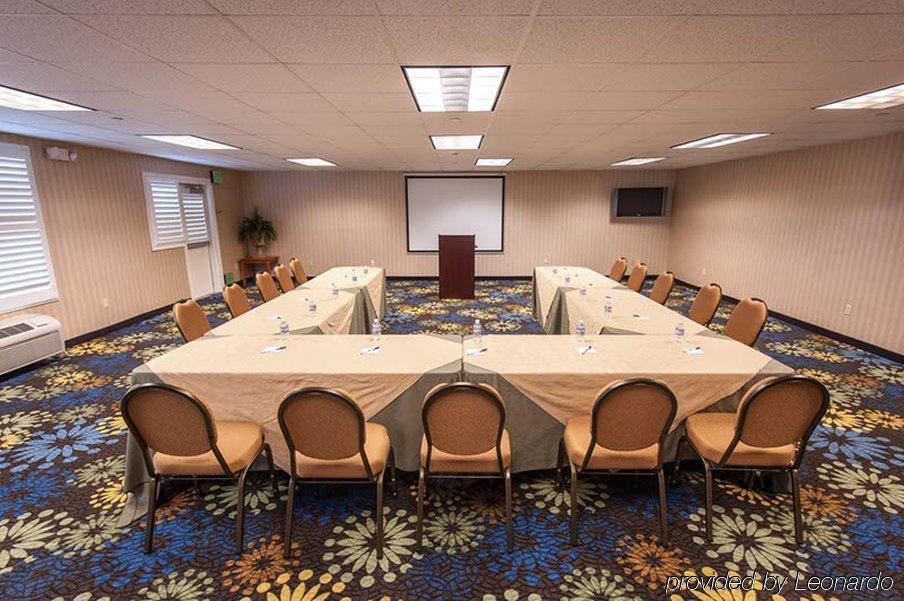 Holiday Inn Express Hotel & Suites - Paso Robles By Ihg Exterior foto
